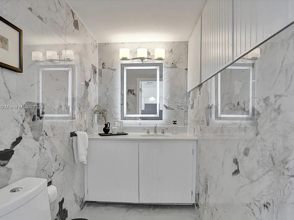 4th image of 355 Poinciana Dr #1131