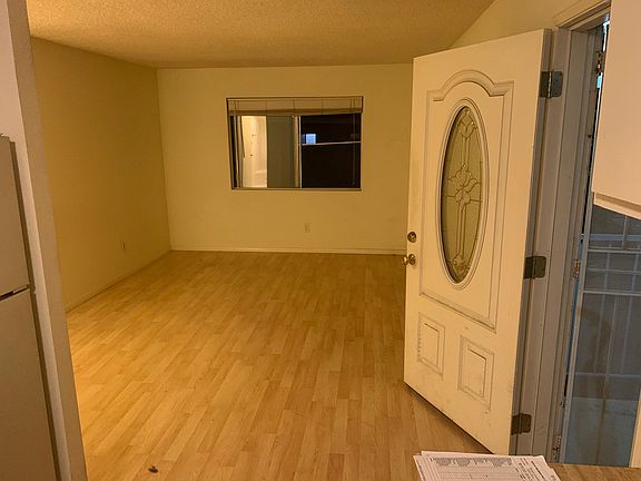 4th image of 4359 Florida St #8