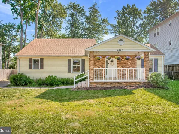 1623 Ruxton Rd, Edgewater, MD 21037