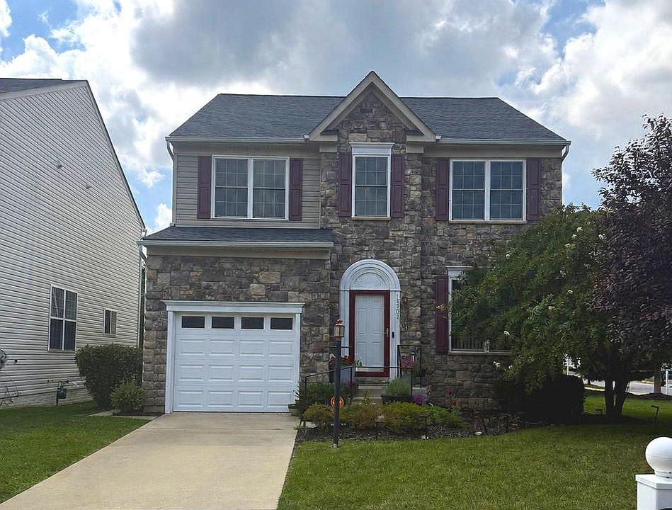 1st image of 15703 Chadsey Ln