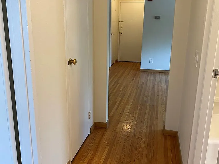 4610 Bryant Ave S — Photo 26