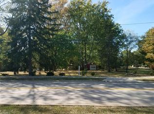 611 Eastland Rd, Berea, OH 44017