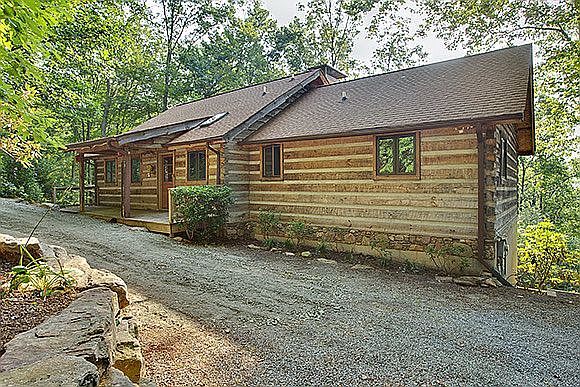 1st image of 29 Laurel Dr