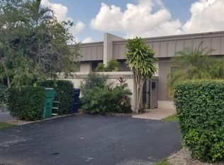 7446 SW 104th Pl, Miami, FL 33173