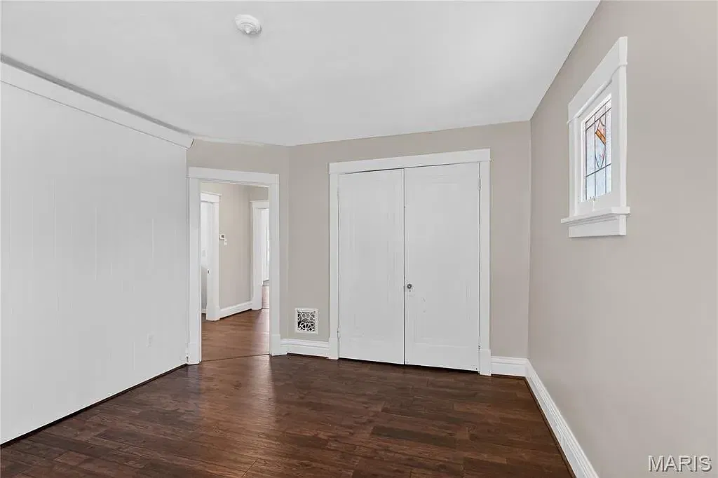 2 bed, 976 sqft, $2,000 — Photo 3