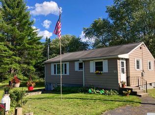 44 Thatcher St, Selkirk, NY 12158