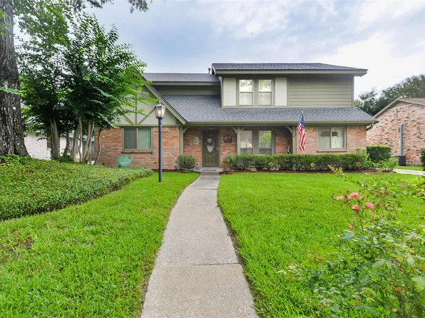 3114 Falling Brook Dr, Kingwood, TX 77345
