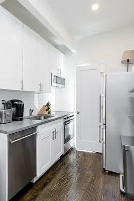 Rented by Compass | media 2