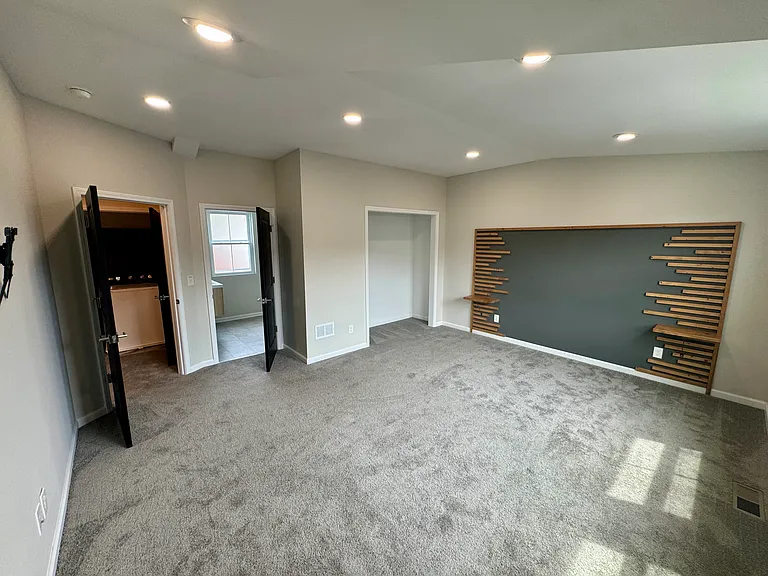 845 Blossom Way — Photo 9