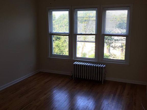 4th image of 1423 W North Shore Ave #1