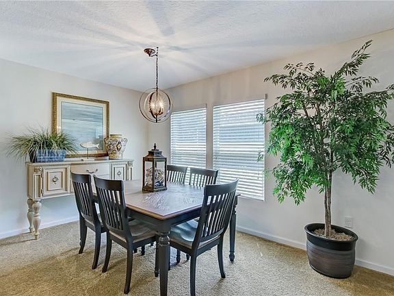 4th image of 95287 Siena Ct