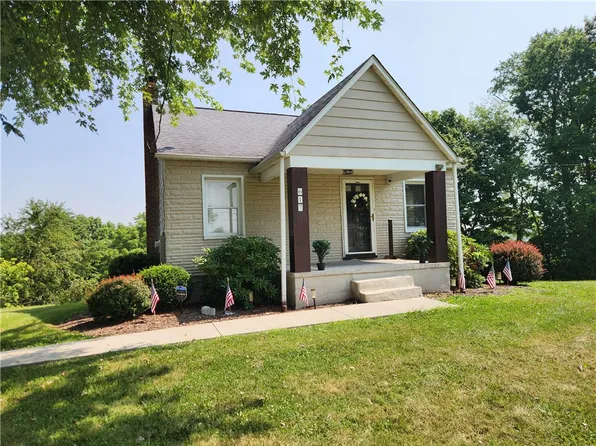 617 Mapletown Rd, Garards Fort, PA 15334