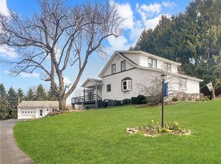 733 Harmony Baptist Rd, New Castle, PA 16101