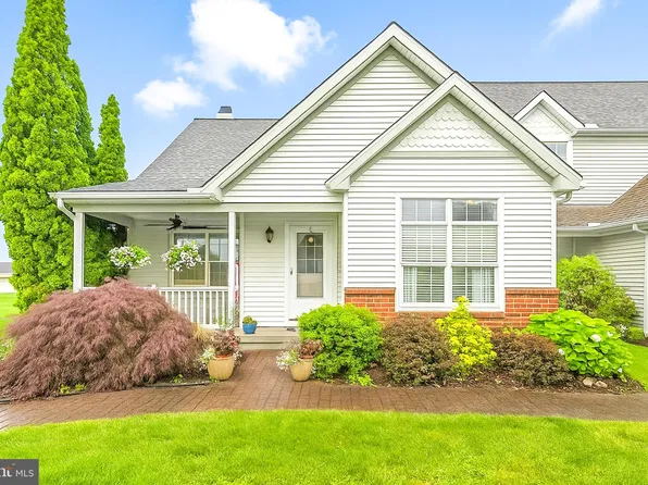 1017 Kent Gdn, Lititz, PA 17543