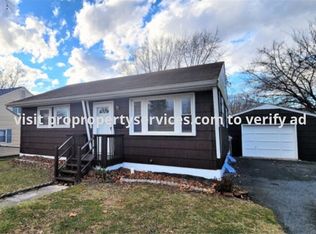 1261 Crescent Rd, Hagerstown, MD 21742