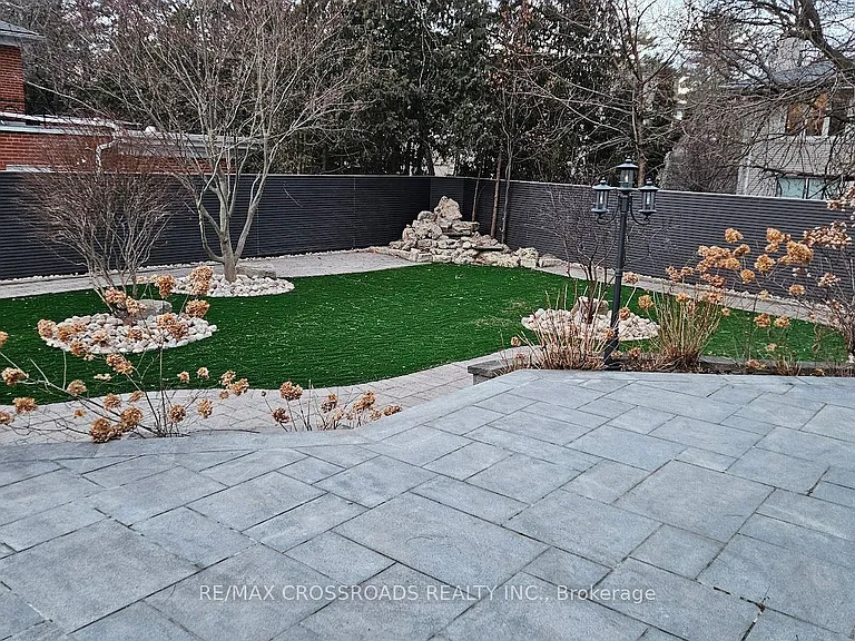 200 The Bridle Path — Photo 19