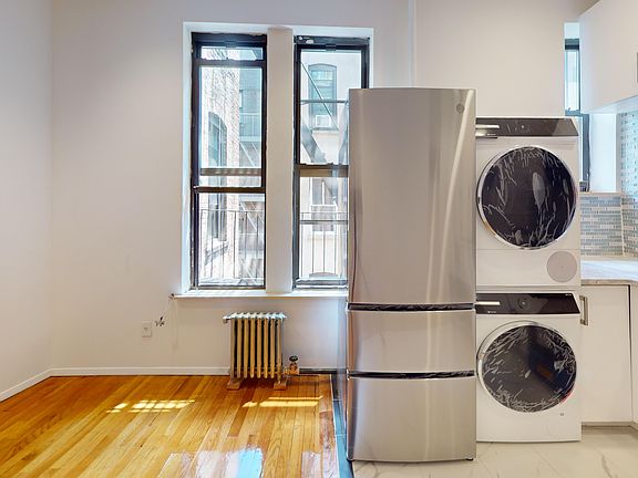 2nd image of 237 E 5th St APT 5