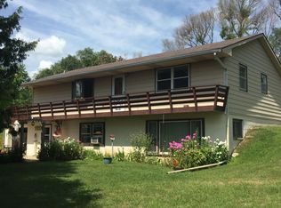 N1579 Zion Rd, Palmyra, WI 53156