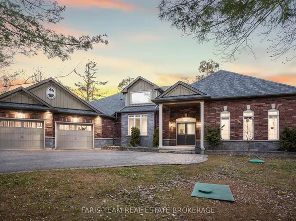 4 Diamond Valley Dr, Oro Medonte, ON L0L 2E0