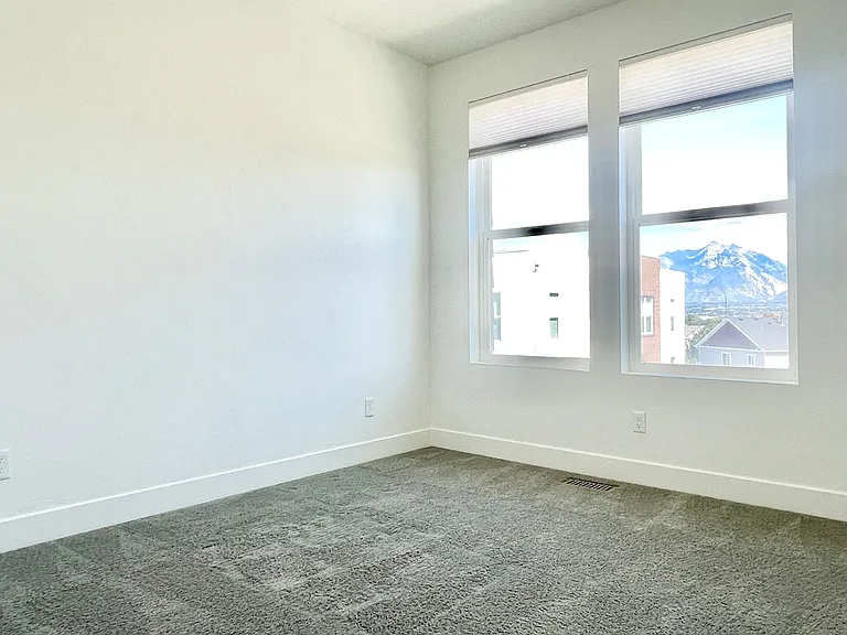 11108 S Owen Ridge Way — Photo 42