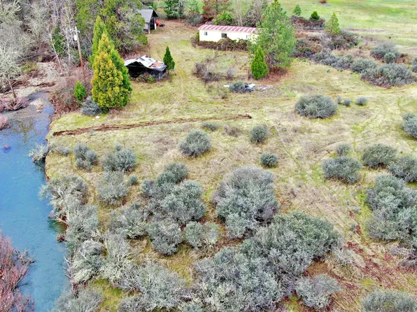 109 Norman Rd, Selma, OR 97538