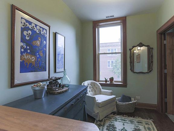 2nd image of 2755 W Haddon Ave Unit 2