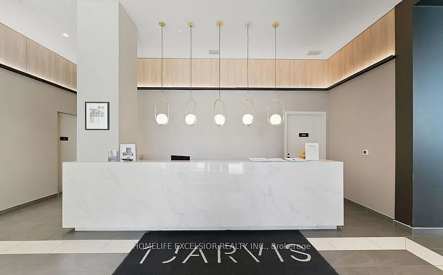 2 bed, $2,300 — Photo 4