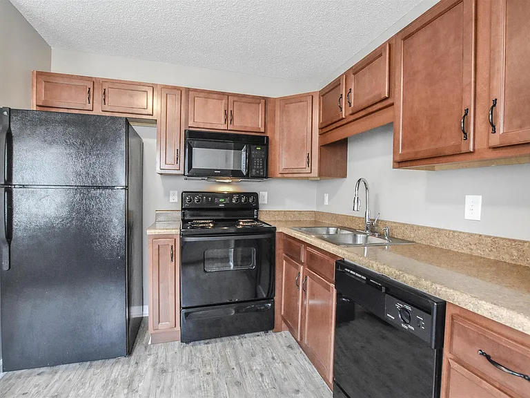 513 Patriot Park Ct #A — Photo 7