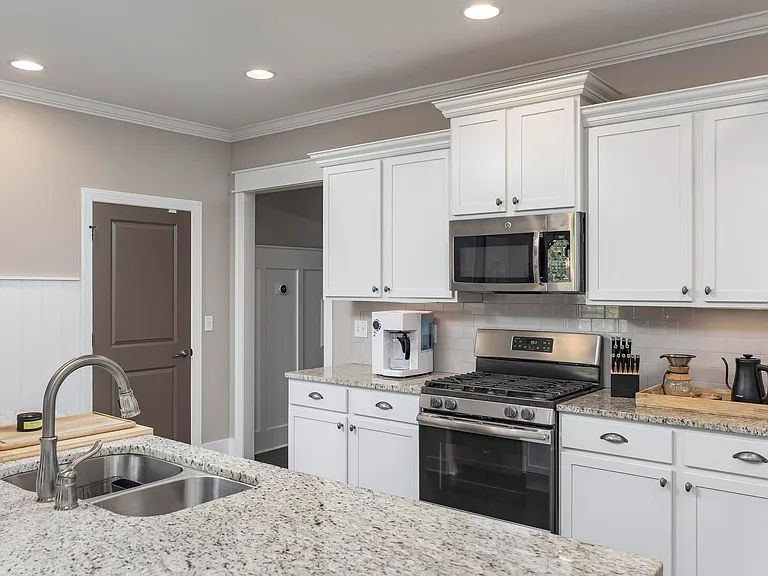8422 Gray Fox Ct — Photo 15