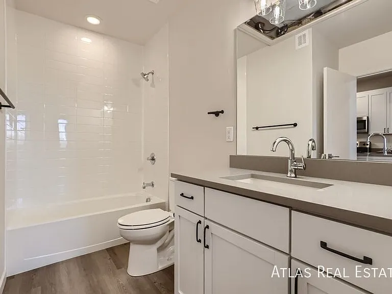 3830 N Olive St #204 — Photo 18