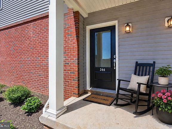 2nd image of 1879 Arbor Place Dr Lot 65
