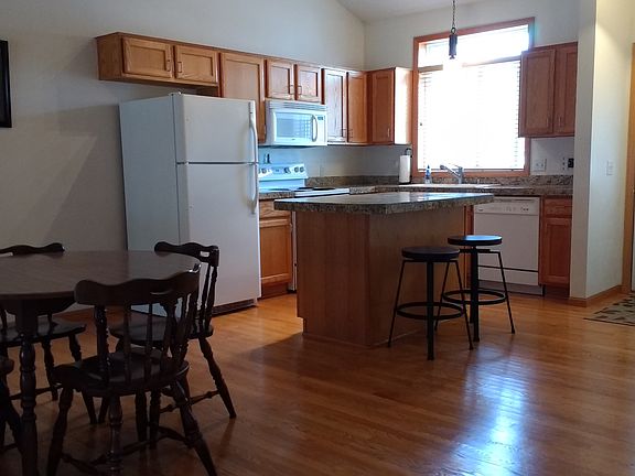 Hardwood floor 