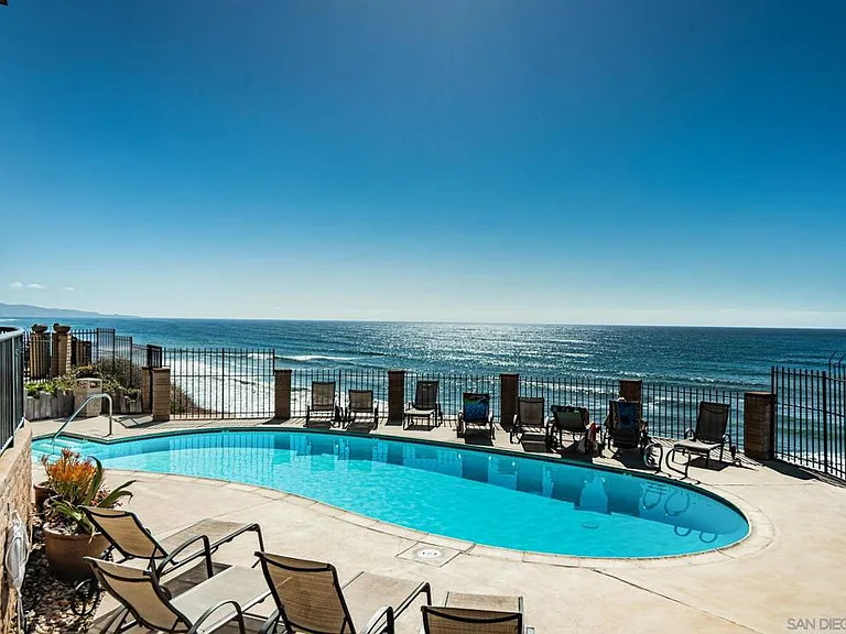 190 Del Mar Shores Ter #58 — Photo 5