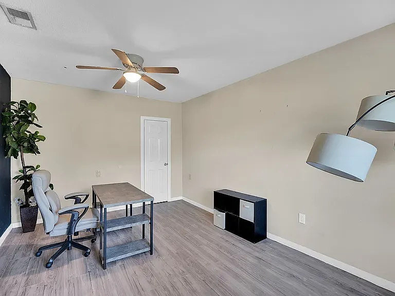 4208 Wiman Dr — Photo 10