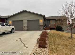 510 2nd St SW, Dickinson, ND 58601