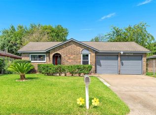 12718 Cape Hyannis Dr, Houston, TX 77048