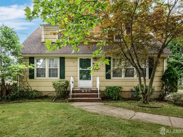 270 Ashwood Ave, Kenilworth, NJ 07033