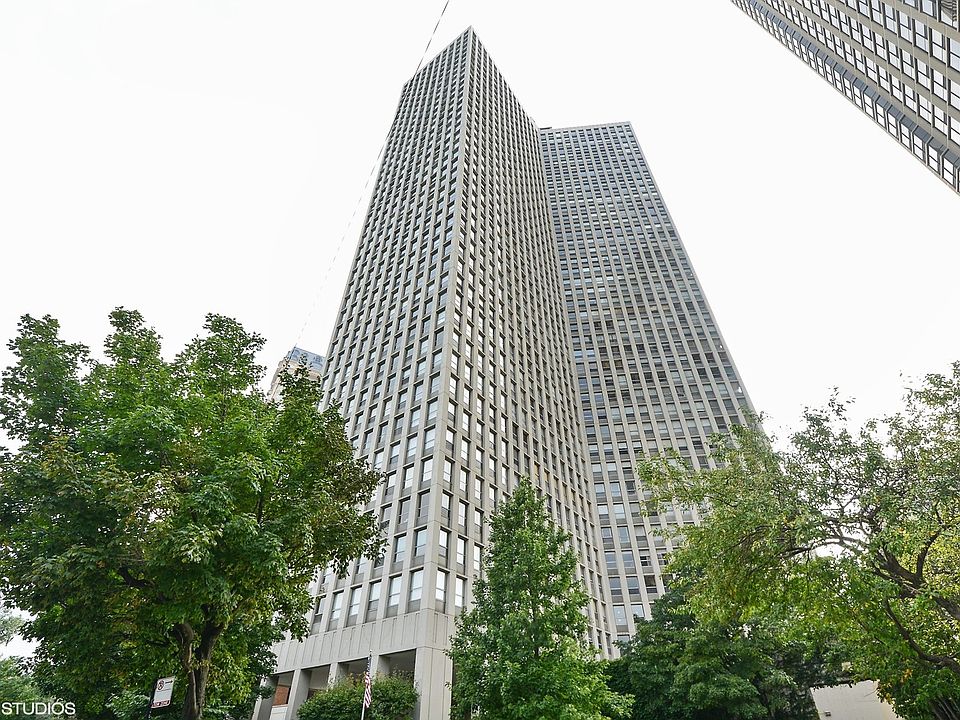 1st image of 2626 N Lakeview Ave #4108-06