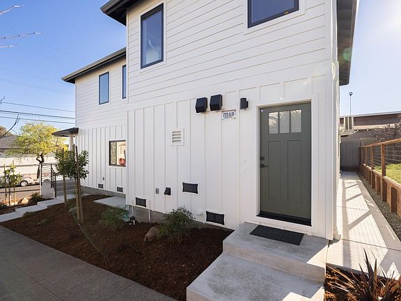 3rd image of 723 Olive Ave