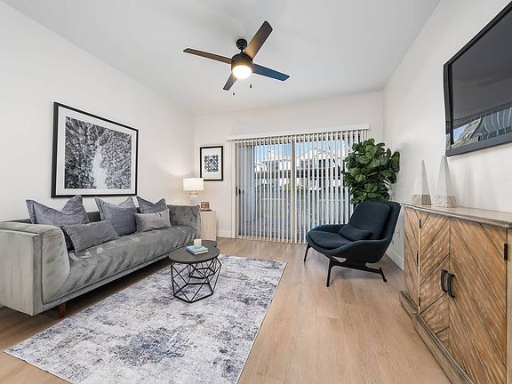 4th image of 20707 N 67th Ave APT 128
