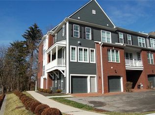 860 Elmhurst Way, Sewickley, PA 15143