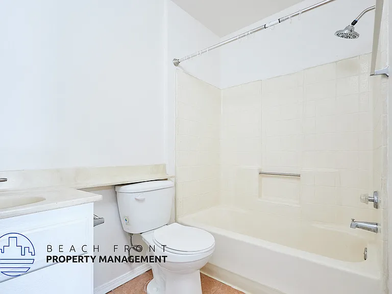 744 Rose Ave. — Photo 11