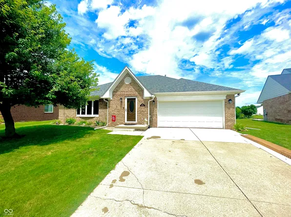 210 Tahoe Dr, Lebanon, IN 46052