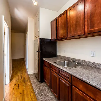 Rented by Nooklyn NYC LLC | media 19