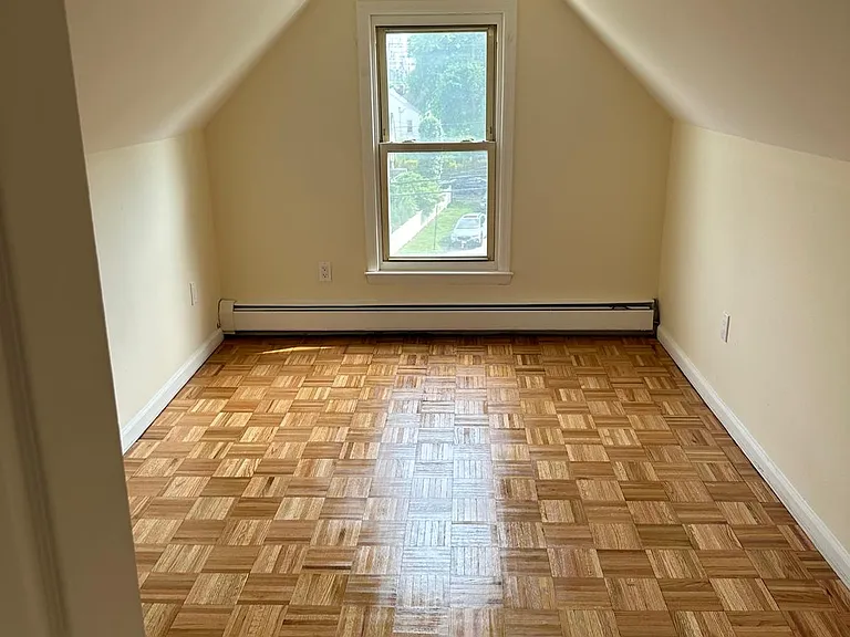 555 Palmer Rd — Photo 8