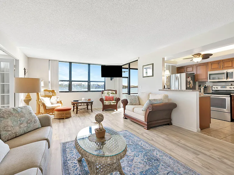 1542 Jupiter Cove Dr #104 — Photo 1