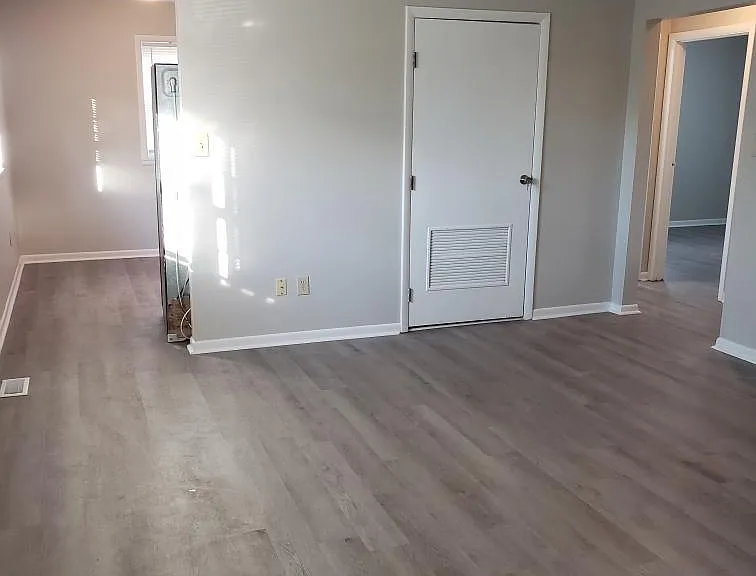 105 Jefferson St #101 — Photo 2