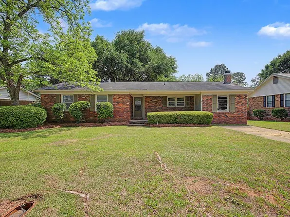 2306 Pembroke Dr, Albany, GA 31707