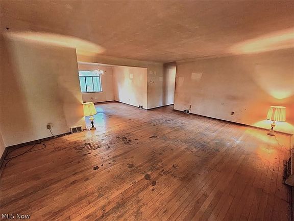 4th image of 34357 White Rd