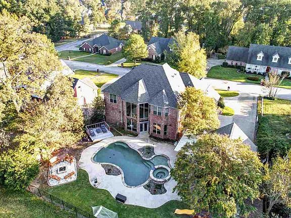 2nd image of 503 Northcreek Dr